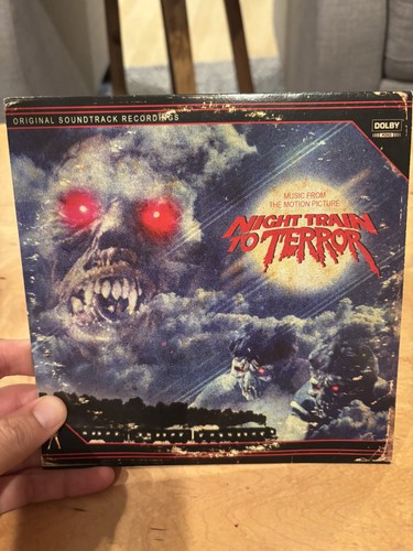 Night train terror - to,