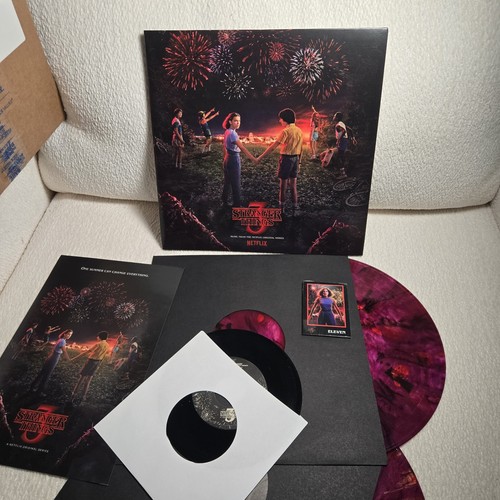 Stranger things soundtrack - 3,